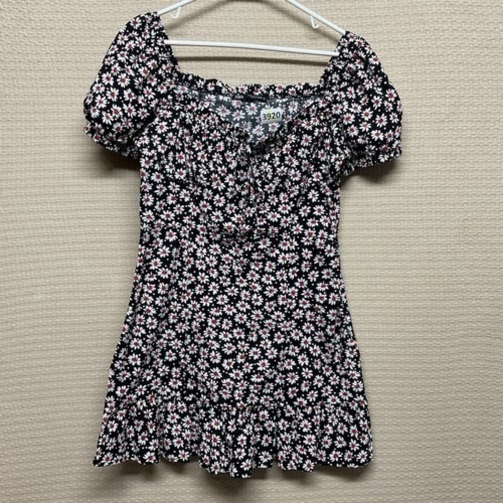 NWOT Zara Black/Red/White Floral Short Sleeve Mini Dress‎ Women Medium Turkey